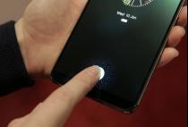 Why iPhone XR Will Help Apple Sell More Smartphones