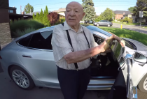 97-Year-Old Man Reacts to His Grandson’s Futuristic Tesla Car